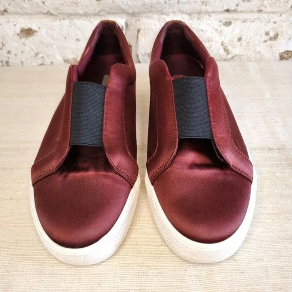 Louise Et Cie Lo-Bette  Burgundy Satin Sneakers Womens Flats Casual Street Sz 8 - Picture 3 of 10